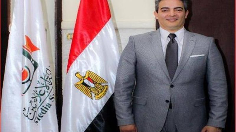 الدكتور طارق سعدة