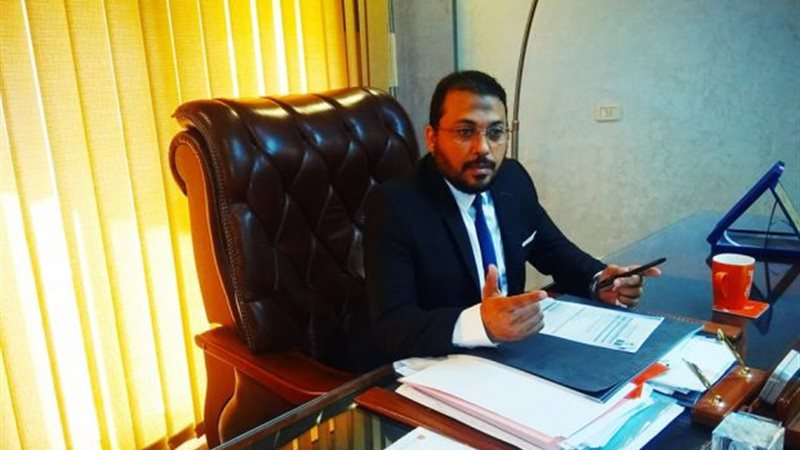 مدير مبيعات الشركة