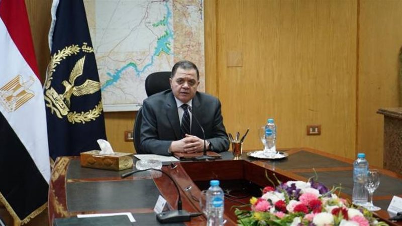 وزير الداخلية