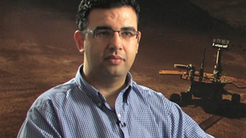 عالم الفضاء عصام