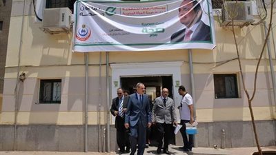 محافظ أسيوط: الكشف على 158 الف سيدة خلال مبادرة الرئيس لدعم صحة المرأة