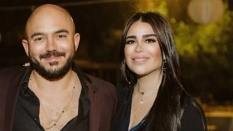 محمود العسيلي وخطيبته