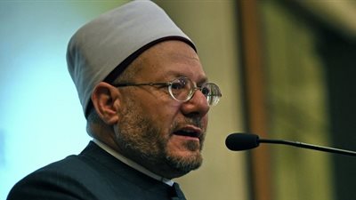 المفتي: المرأة تستحق لقب 