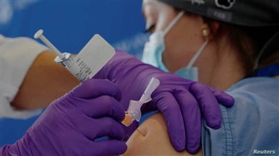 الحكومة: نصف مليون جرعة من لقاح سينوفارم تصل خلال أيام (فيديو)