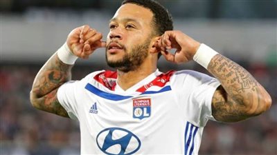 يوفنتوس يقنع نجم ليون الفرنسي بعدم انتظار برشلونة