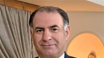 الاعلامى محمد فودة يهنىء الشعب المصرى بالعام الميلادى الجديد :