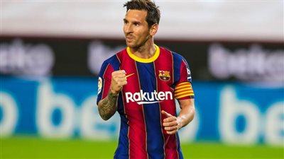 ميسي يعود لقيادة قائمة برشلونة أمام هويسكا في الليجا