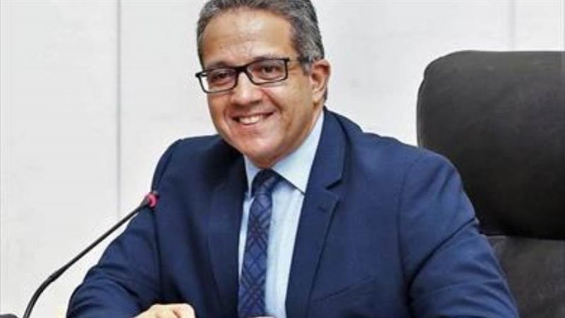 الدكتور خالد العناني