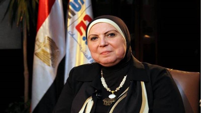 الدكتورة نيفين جامع
