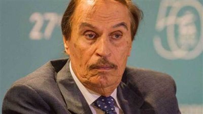 بالفيديو| عزت العلايلي: محمد سعد اللمبي كان خايف ينط في البحر في الطريق إلى إيلات