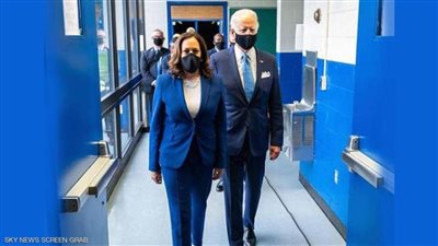 أميركيات يحتفين بنائبة بايدن 