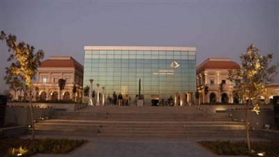 عاجل.. بالصور | «عواصم مصر» يستقبل «الهارب والصلاصل» من المتحف المصري 