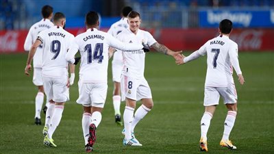 ريال مدريد يقفز إلى وصافة الليجا برباعية في شباك ألافيس