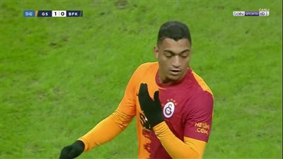 عاجل.. مصطفي محمد يسجل أول أهدافه مع جالاتا سراي