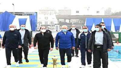 عاجل | بالصور | السيسي يتفقد الأنشطة التدريبية للطلبة الجدد بالكلية الحربية ويلتقي بأسرهم