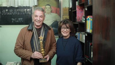 صور.. مهرجان أفلمها اونلاين برئاسة سماح أنور يكرم الفنان محمود حميدة