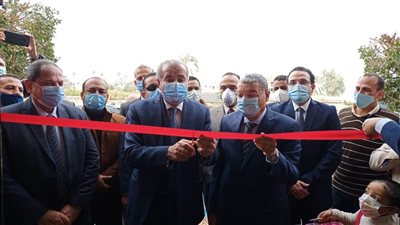 بالصور.. وزير التموين ومحافظ المنيا يفتتحان تطوير وتأهيل مطحن بوهلر وصومعة نفرتيتي 
