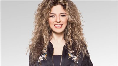 احتفالاً بعيد الحب.. تامر حسنى ضيف جيهان عبد الله في 