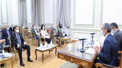 وزيرا السياحة والآثار والاتصالات يبحثان الموقف التنفيذي لمشروعات التحول الرقمي.. 