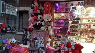 لهذا السبب.. 4 دول تمنع الاحتفال بعيد الحب.. تعرف عليها