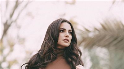 سفيرة الفن.. حكايات درة مع كبار النجوم فى مصر والعالم