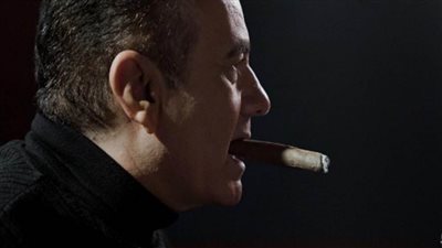 بالفيديو | بعد فترة غياب.. أسامة منير يطلق 