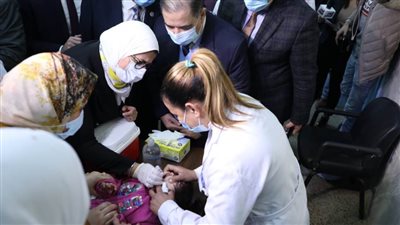 تطعيم 8 ملايين و842 ألف طفل ضد شلل الأطفال فى أول يوم للحملة