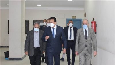 بالصور | لمتابعة الإجراءات الوقائية.. 