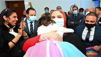 بالصور | تستوعب 30 فتاة.. وزيرة التضامن ومحافظ بني سويف يفتتحان دار الأيدي الأمينة 