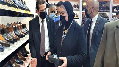 بالصور | التجارة: إنشاء 100 مصنع لمنتجات الجلود تامة الصنع بالروبيكي نهاية العام الجاري