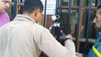  تنفيذ 17  قرار غلق وتشميع ورفع عدادات كهرباء ومياه لمحال وبدرومات مخالفة بمدينة دمياط الجديدة 