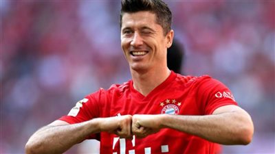 ليفاندوفسكي ومولر يقودان بايرن ميونخ أمام لاتسيو في دوري الأبطال