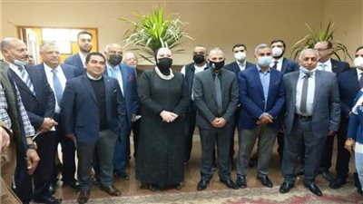 وزيرة التجارة والصناعة : الباب مفتوح أمام الصناعة المحلية لتوفير احتياجات «حياة كريمة» 