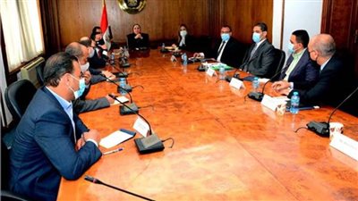 وزيرة التجارة والصناعة: سنعمل خلال المرحلة المقبلة على رفع كفاءة وتأهيل المراكز التكنولوجية 