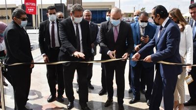 وزير الإسكان يفتتح الدورة الأولى لمعرض 