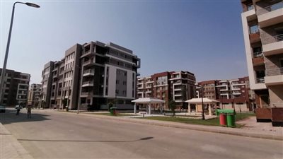 وزير الإسكان: 26 أبريل.. تسليم 504 وحدات سكنية للفائزين بها بـ