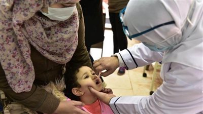 بالصور | الصحة: تطعيم 13 مليونا و871 ألف طفل ضد مرض شلل الأطفال