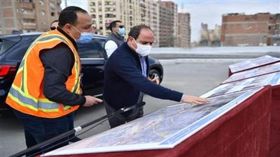 بالفيديو | السيسي يتفقد أعمال تطوير محاور وطرق جديدة بشرق القاهرة