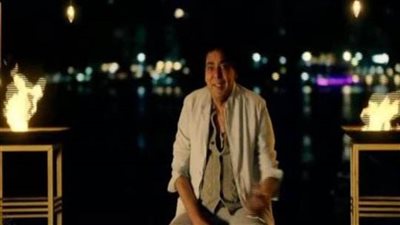 موكب المومياوات| الكينج محمد منير يشدو «أنا مصر»  