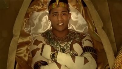 محمد رمضان يُعلن تجسيد شخصية 