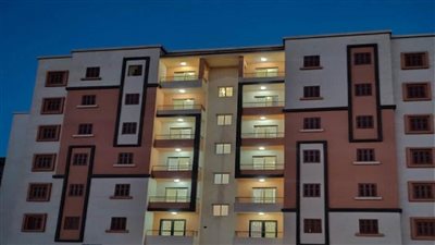 بالصور | إجراء تجربة للكهرباء ببعض عمارات 