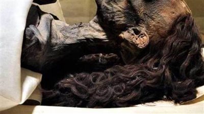 بمواد طبيعية بسيطة.. هذا هو سر جمال شعر ملكات الفراعنة 