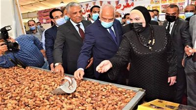 بالفيديو والصور | وزيرا التموين والصناعة ومحافظ الجيزة يفتتحون معرض «أهلا رمضان» بفيصل