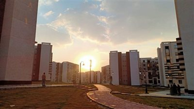 بالصور | مسئولو الإسكان يتفقدون اللمسات الأخيرة لمشروع 104 عمارات بحدائق أكتوبر