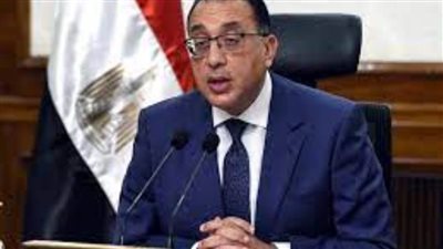 رئيس الوزراء: الرئيس وجه بالحصول أكبر كمية من اللقاحات خلال الفترة المقبلة