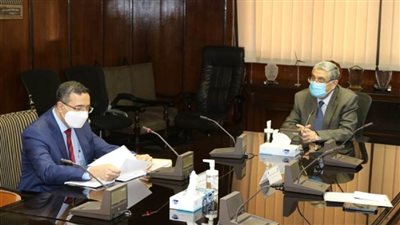 وزير الكهرباء يلتقي سفير الهند لبحث سبل تعزيز التعاون بين البلدين