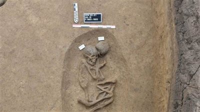 بالصور | يرجع تاريخها لـ 3 مراحل حضارية.. الكشف عن 110 مقبرة بالدقهلية