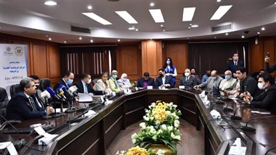 بالصور | مصر تستعد لإنشاء أكبر مركز رياضي بتنزانيا (تفاصيل)