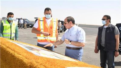 السيسي يتفقد « الدائري الأوسطي» وعدد من المنشآت الجديدة بطريق العين السخنة