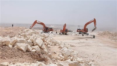 بالصور | الوزير: منظومة القطار الكهربائي تساهم في تخفيض زمن الرحلات بين المحافظات